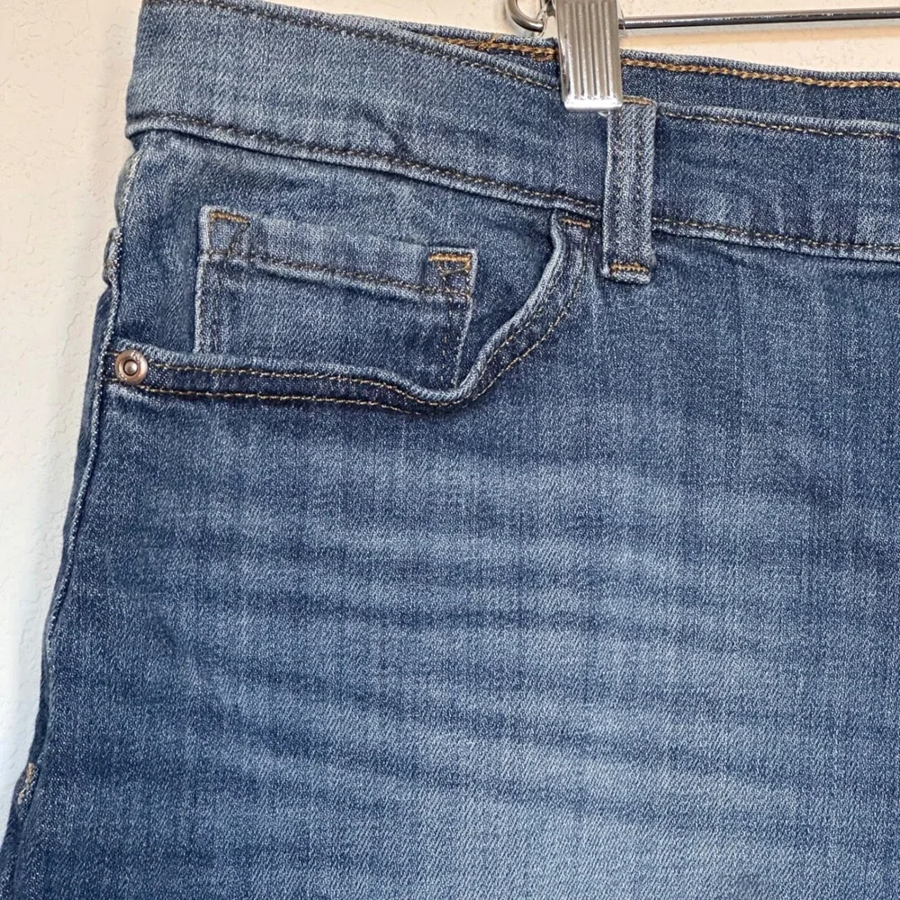 Lee Heritage Relaxed Fit High Rise Button‎ Fly Denim Shorts Blue Womens 20M
